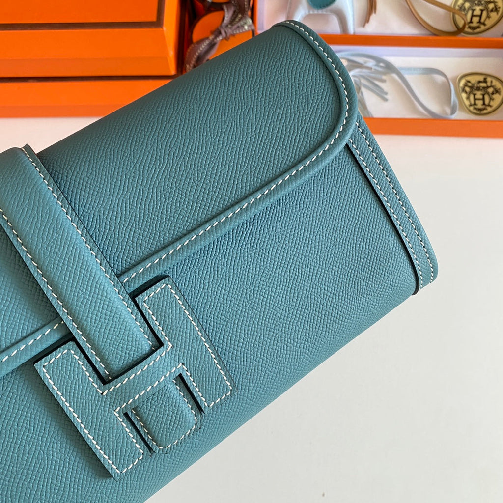 JIGE ELAN 29 CLUTCH IN AEGEAN BLUE CALFSKIN