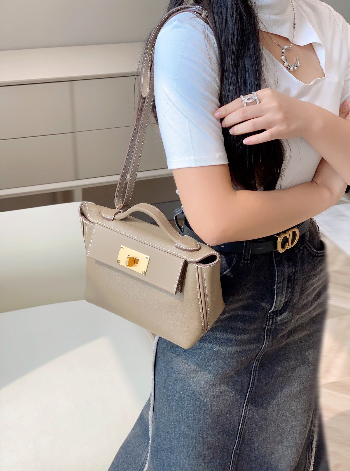 MINI 24/24 21CM IN TOGO ETOUPE EVERCOLOR CALFSKIN GOLD KELLY BUCKLE