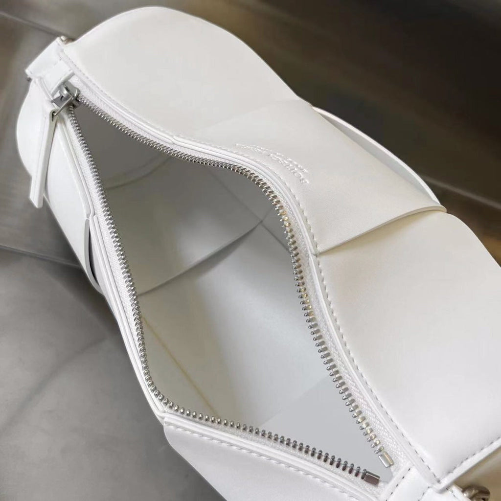 CYLINDER CASSETTE 30 IN WHITE CALFSKIN