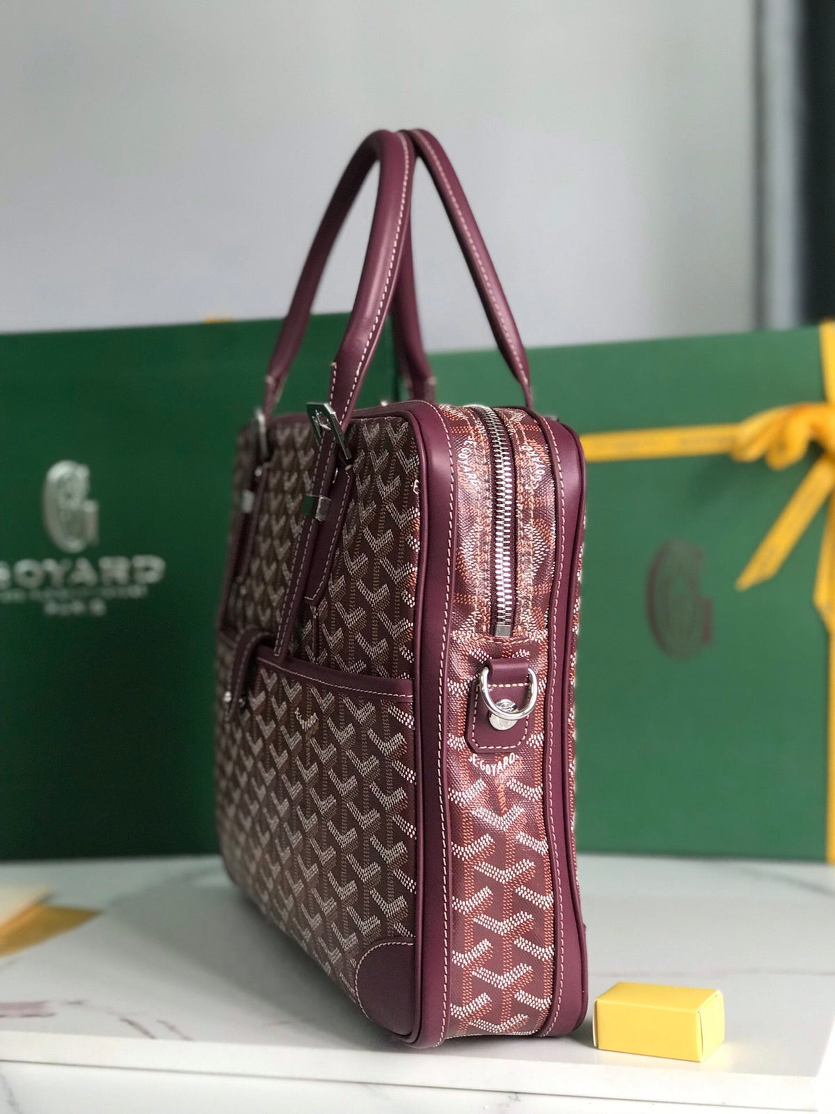 AMBASSADE DOCUMENT CASE 35 IN WINE RED GOYARDINE CANVAS