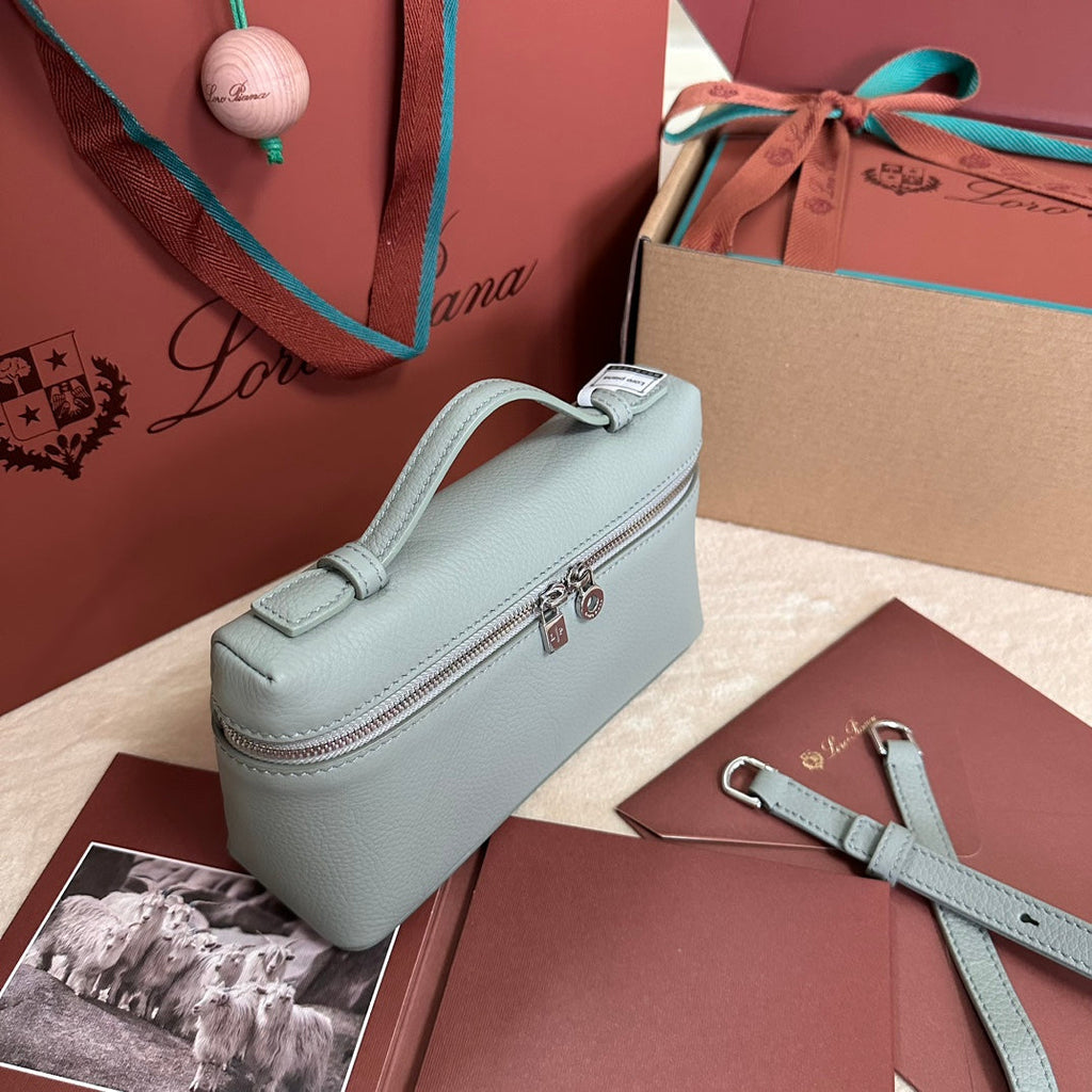 EXTRA POCKET L19 IN POWDER BLUE GRAINED CALFSKIN WITH SILVER HARDWARE
