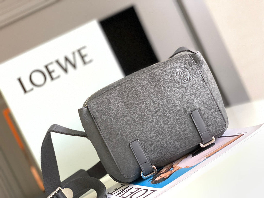 LO Messenger Bag