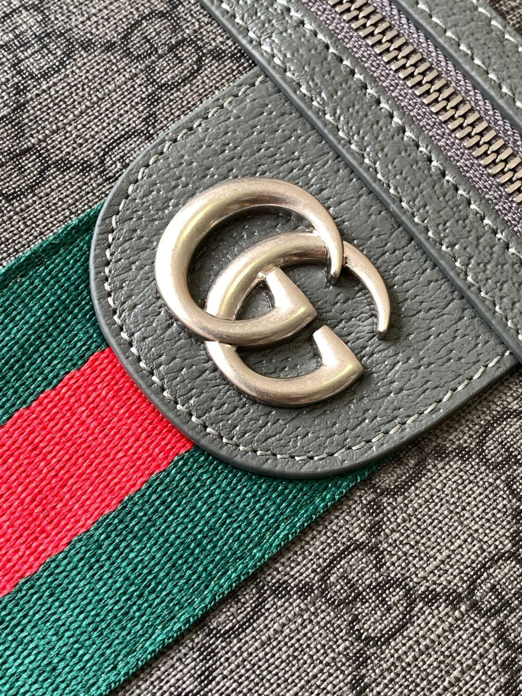 GUC Messenger Bag