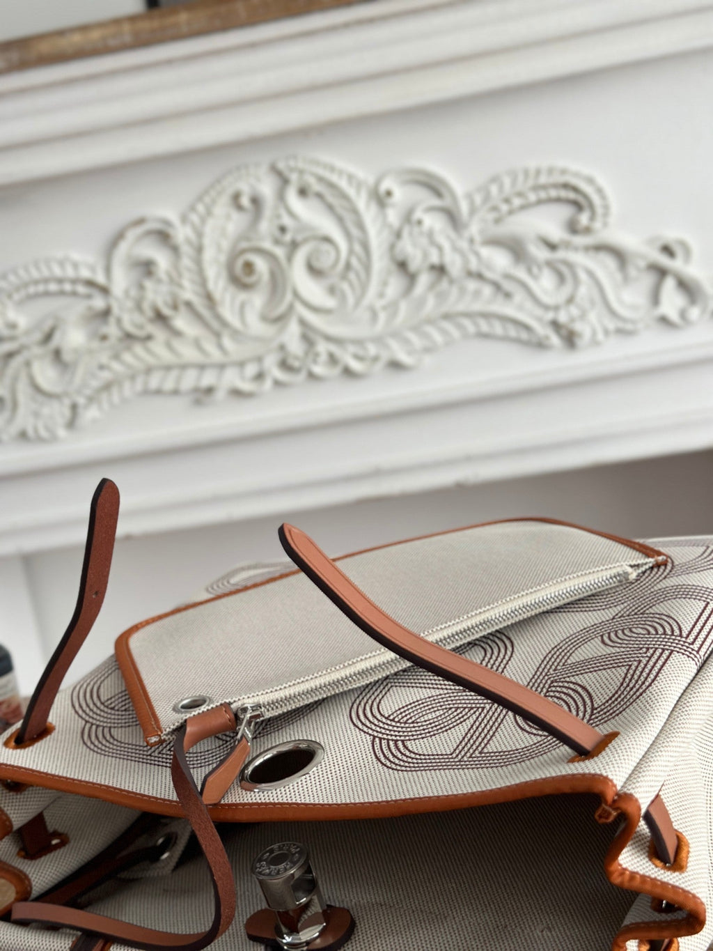 HERBAG ZIP 31 LAQUERED BAG IN OFF-WHITE MIX BROWN H PLUME CANVAS AND BROWN COWHIDE